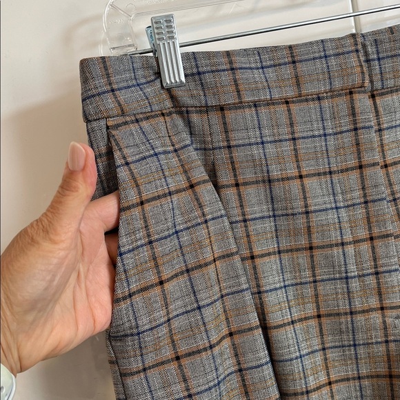Grey Dressy Plaid Shorts in Gray and Brown, Size 12 - Picture 3 of 7